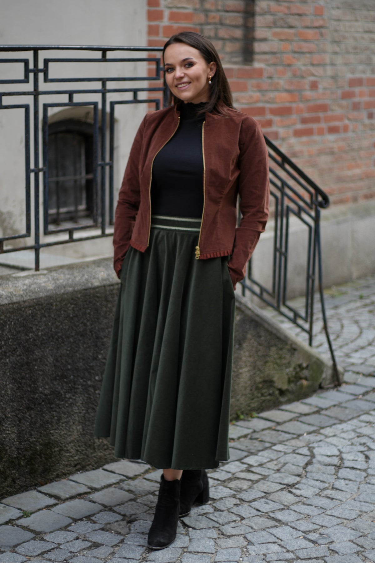 BellaSusi Tellerrock Pia Cord in Antikgrün