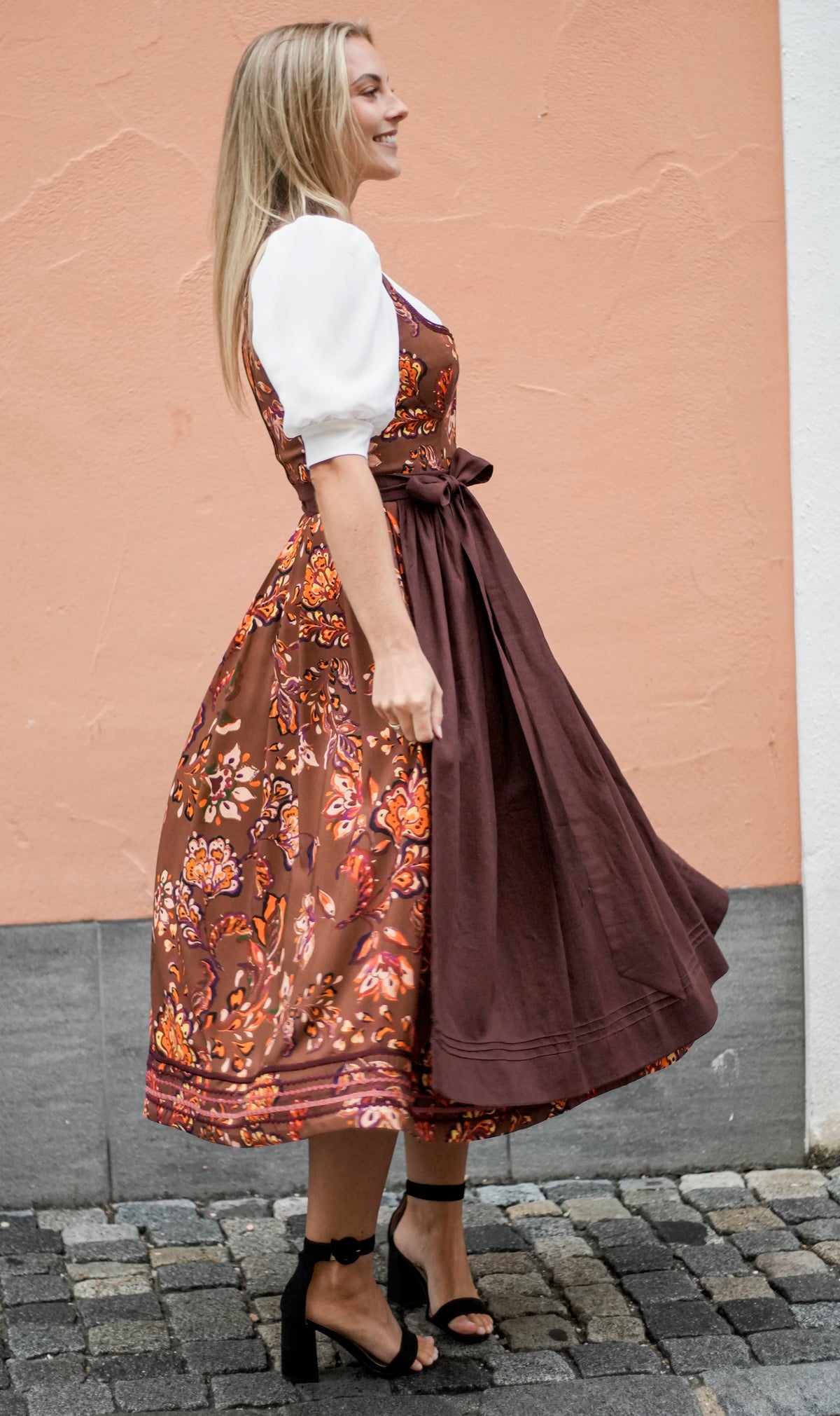 BellaSusi Dirndl Maja in Palisander