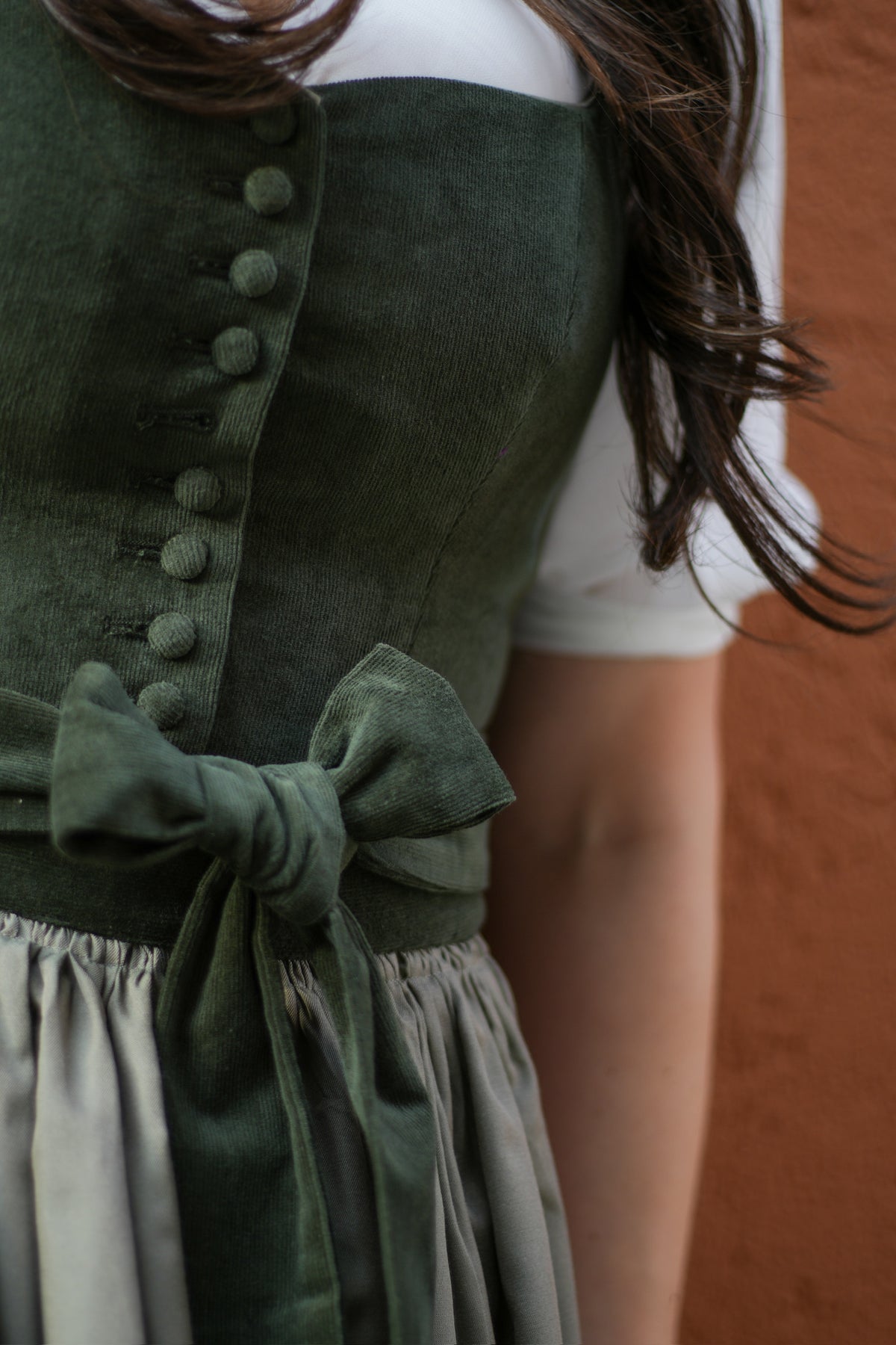 BellaSusi Dirndl Pia in Antikgrün