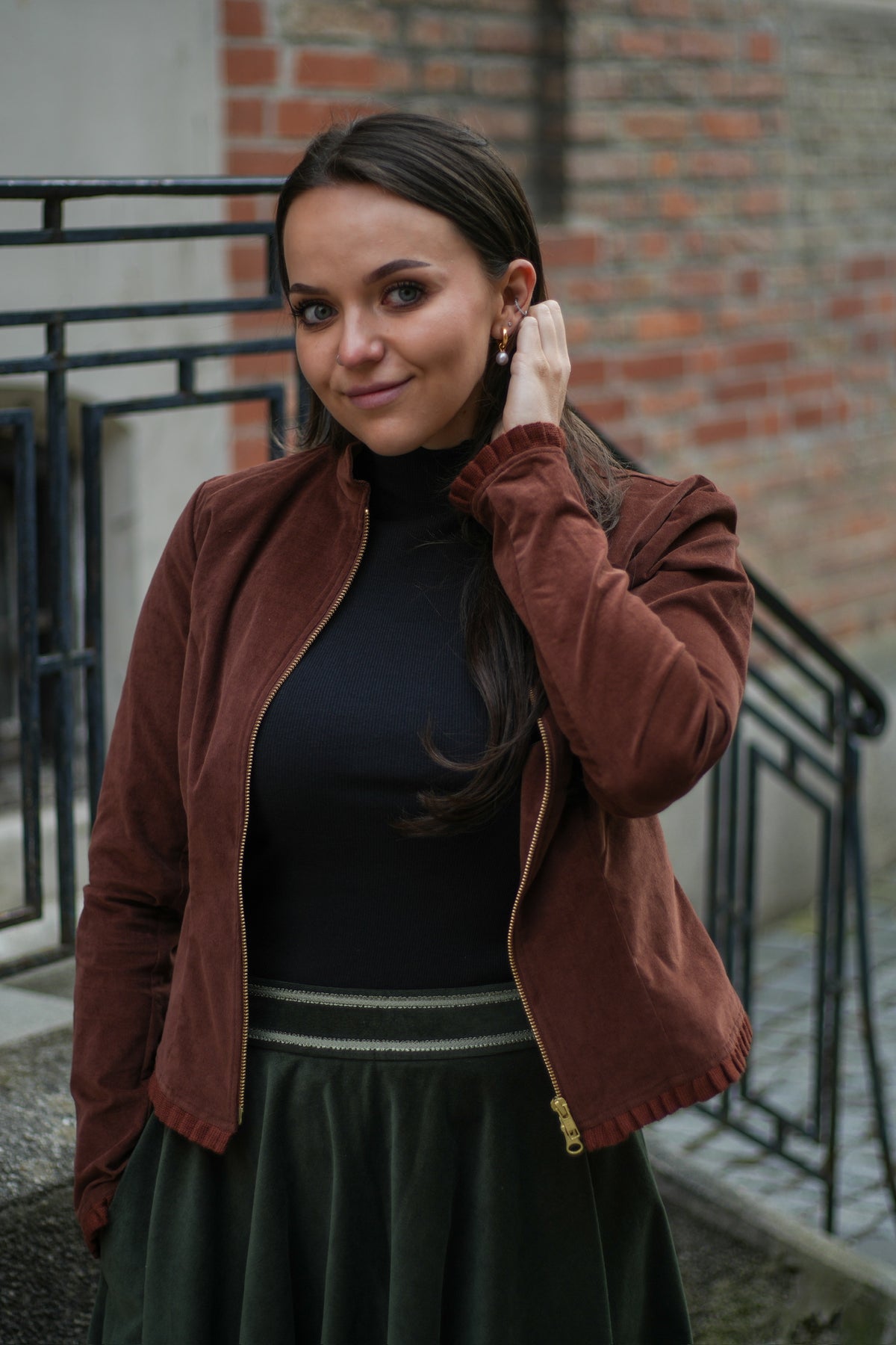BellaSusi Jacke Lena Cord in kupferbraun mit Rüschen