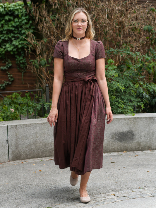 BellaSusi Ärmeldirndl Maja in Burgunderrot