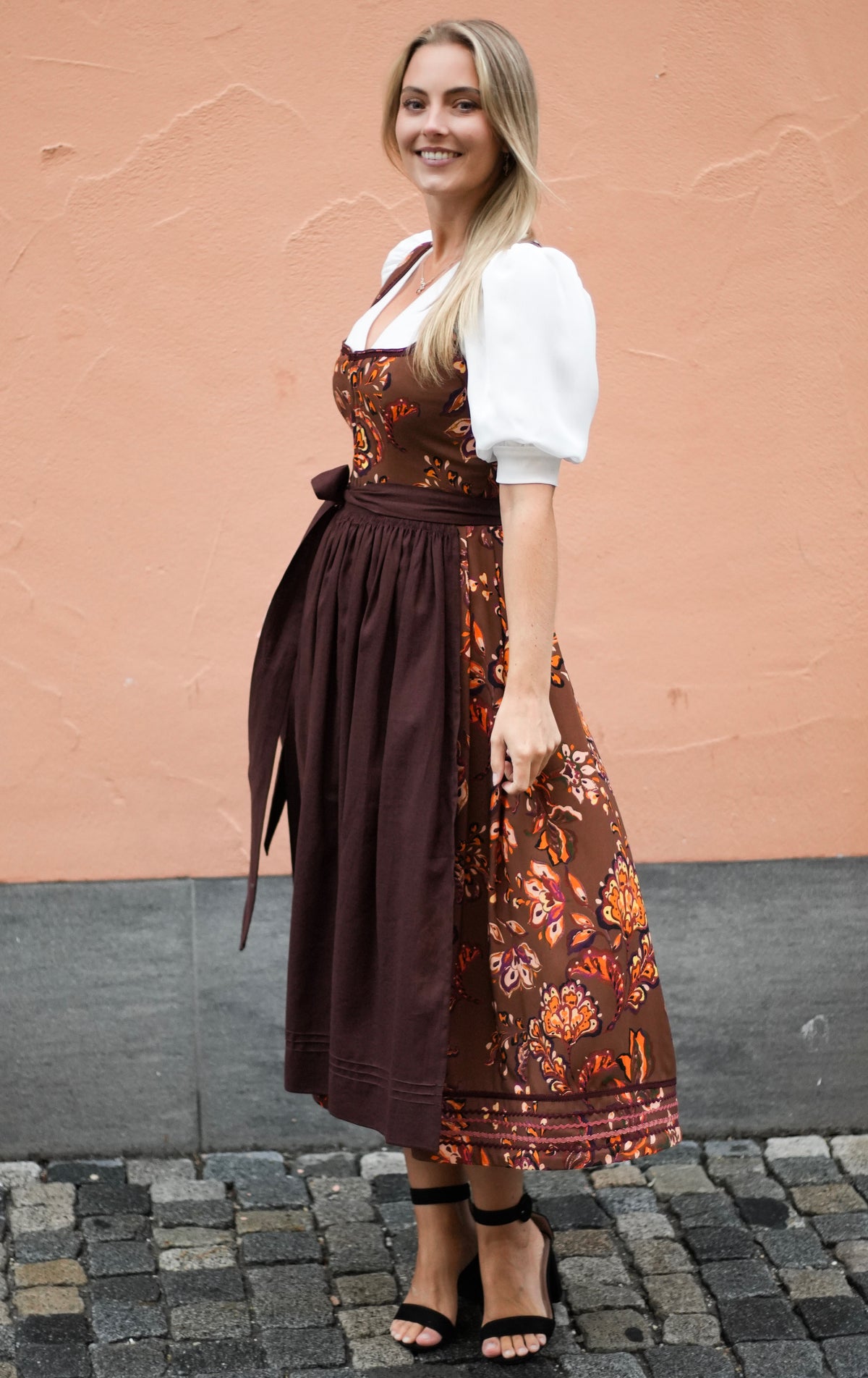 BellaSusi Dirndl Maja in Palisander